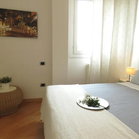 Dossetti Lägenhet Bologna