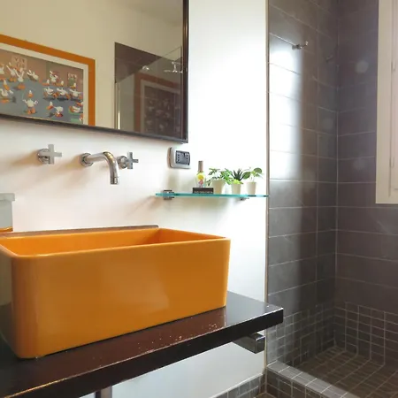 アパート Dossetti